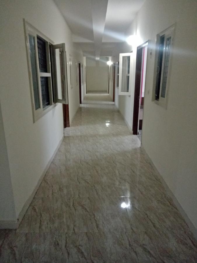 Hotel Nathu Palace Neu-Delhi Exterior foto